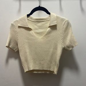 Cropped collared tshirt